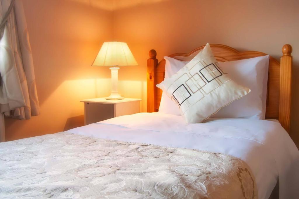 Mccarthy'S Lodge B&B Westport Quarto foto
